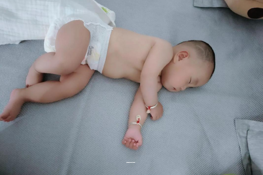 湛江三个月宝宝发育标准